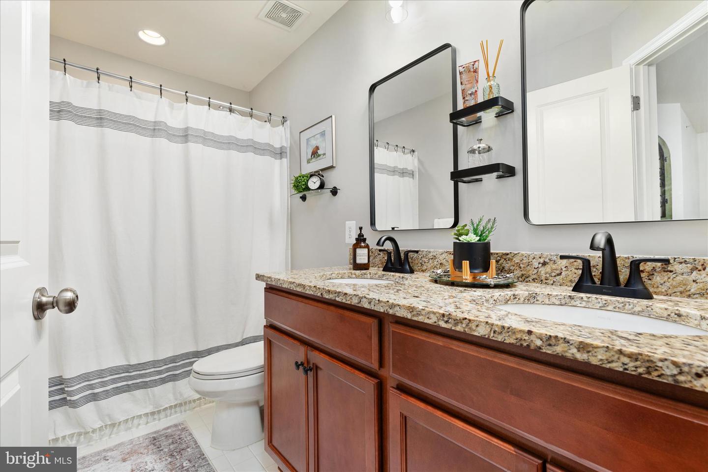 14354 NORTHBROOK LN, GAINESVILLE, Virginia 20155, 4 Bedrooms Bedrooms, ,3 BathroomsBathrooms,Residential,For sale,14354 NORTHBROOK LN,VAPW2111830 MLS # VAPW2111830