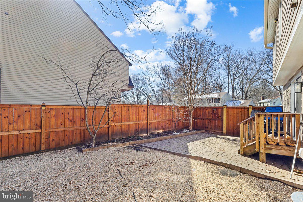 15401 SILVAN GLEN DR, DUMFRIES, Virginia 22025, 5 Bedrooms Bedrooms, ,3 BathroomsBathrooms,Residential,For sale,15401 SILVAN GLEN DR,VAPW2111924 MLS # VAPW2111924