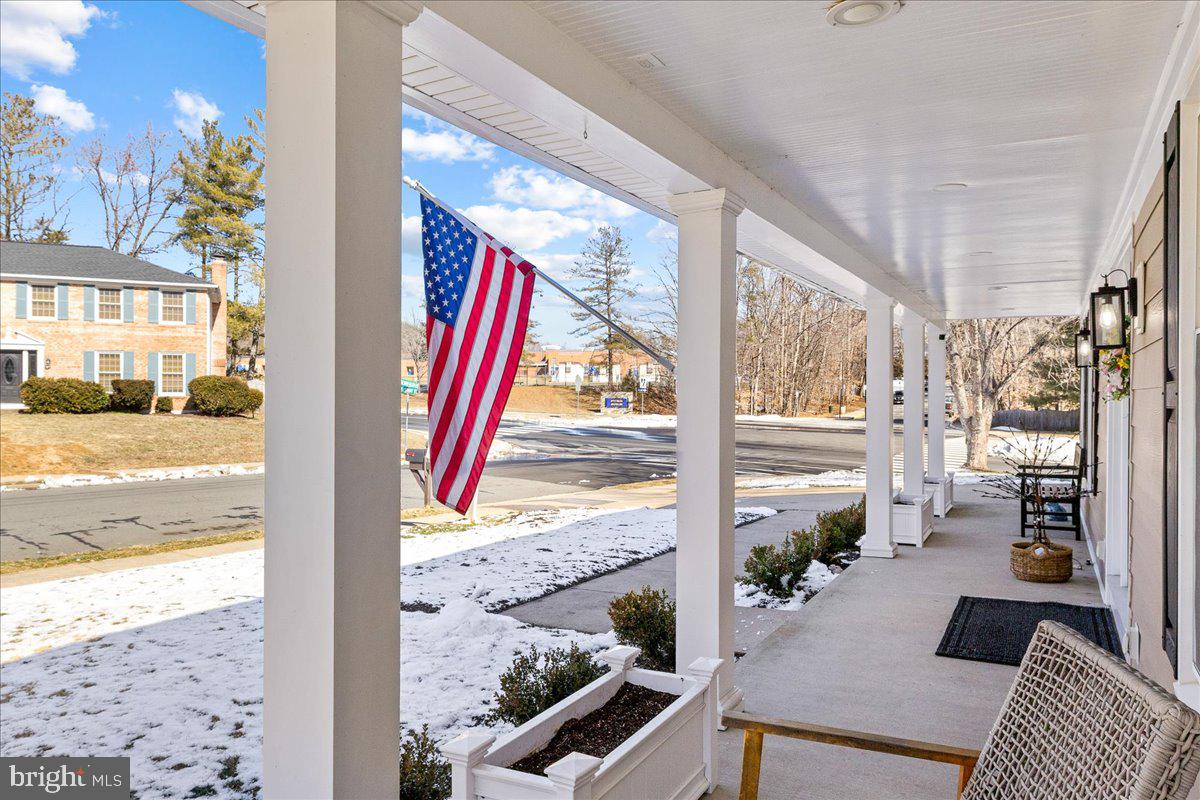 15401 SILVAN GLEN DR, DUMFRIES, Virginia 22025, 5 Bedrooms Bedrooms, ,3 BathroomsBathrooms,Residential,For sale,15401 SILVAN GLEN DR,VAPW2111924 MLS # VAPW2111924