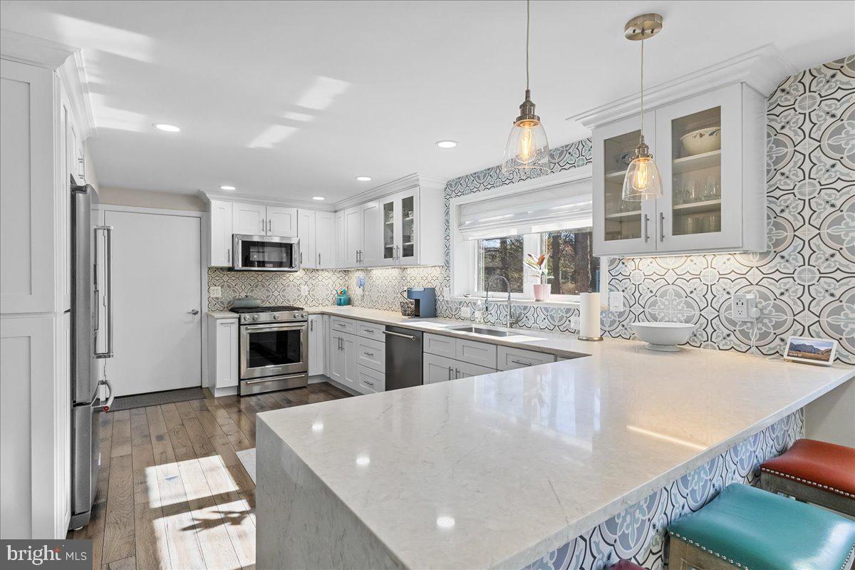 15401 SILVAN GLEN DR, DUMFRIES, Virginia 22025, 5 Bedrooms Bedrooms, ,3 BathroomsBathrooms,Residential,For sale,15401 SILVAN GLEN DR,VAPW2111924 MLS # VAPW2111924