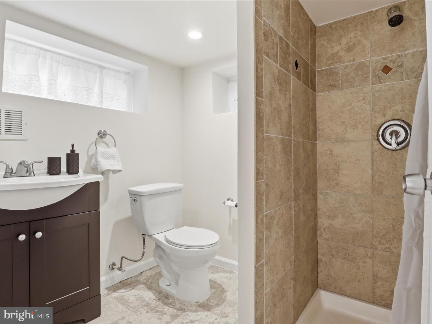 3955 TANEY AVE, ALEXANDRIA, Virginia 22304, 3 Bedrooms Bedrooms, ,2 BathroomsBathrooms,Residential,For sale,3955 TANEY AVE,VAAX2053830 MLS # VAAX2053830 3955 TANEY AVE, ALEXANDRIA, Virginia 22304, 3 Bedrooms Bedrooms, ,2 BathroomsBathrooms,Residential,For sale,3955 TANEY AVE,VAAX2053830 MLS # VAAX2053830