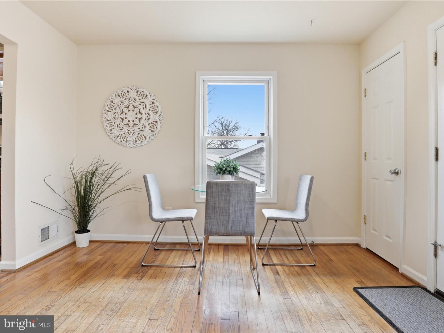 3955 TANEY AVE, ALEXANDRIA, Virginia 22304, 3 Bedrooms Bedrooms, ,2 BathroomsBathrooms,Residential,For sale,3955 TANEY AVE,VAAX2053830 MLS # VAAX2053830 3955 TANEY AVE, ALEXANDRIA, Virginia 22304, 3 Bedrooms Bedrooms, ,2 BathroomsBathrooms,Residential,For sale,3955 TANEY AVE,VAAX2053830 MLS # VAAX2053830