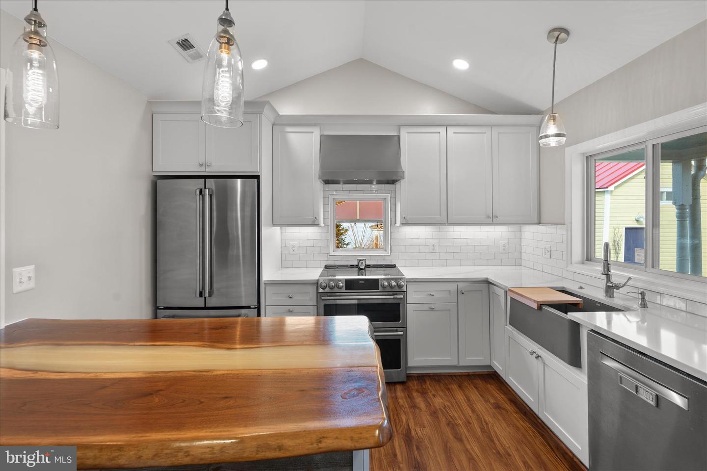 6342 HOPEWELL RD, THE PLAINS, Virginia 20198, 3 Bedrooms Bedrooms, ,2 BathroomsBathrooms,Residential,For sale,6342 HOPEWELL RD,VAFQ2020438 MLS # VAFQ2020438