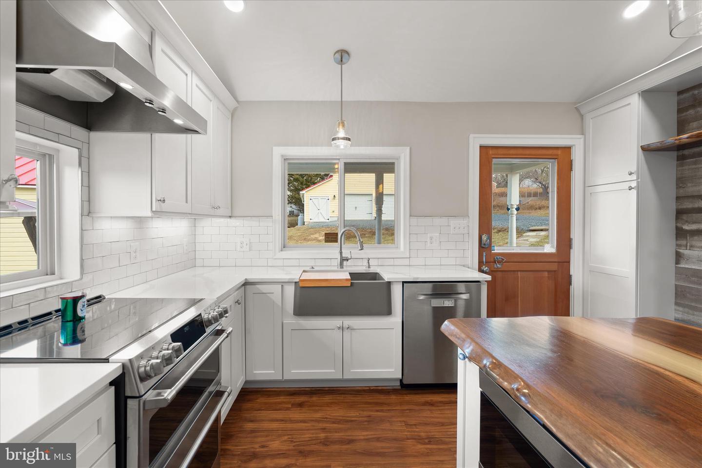 6342 HOPEWELL RD, THE PLAINS, Virginia 20198, 3 Bedrooms Bedrooms, ,2 BathroomsBathrooms,Residential,For sale,6342 HOPEWELL RD,VAFQ2020438 MLS # VAFQ2020438