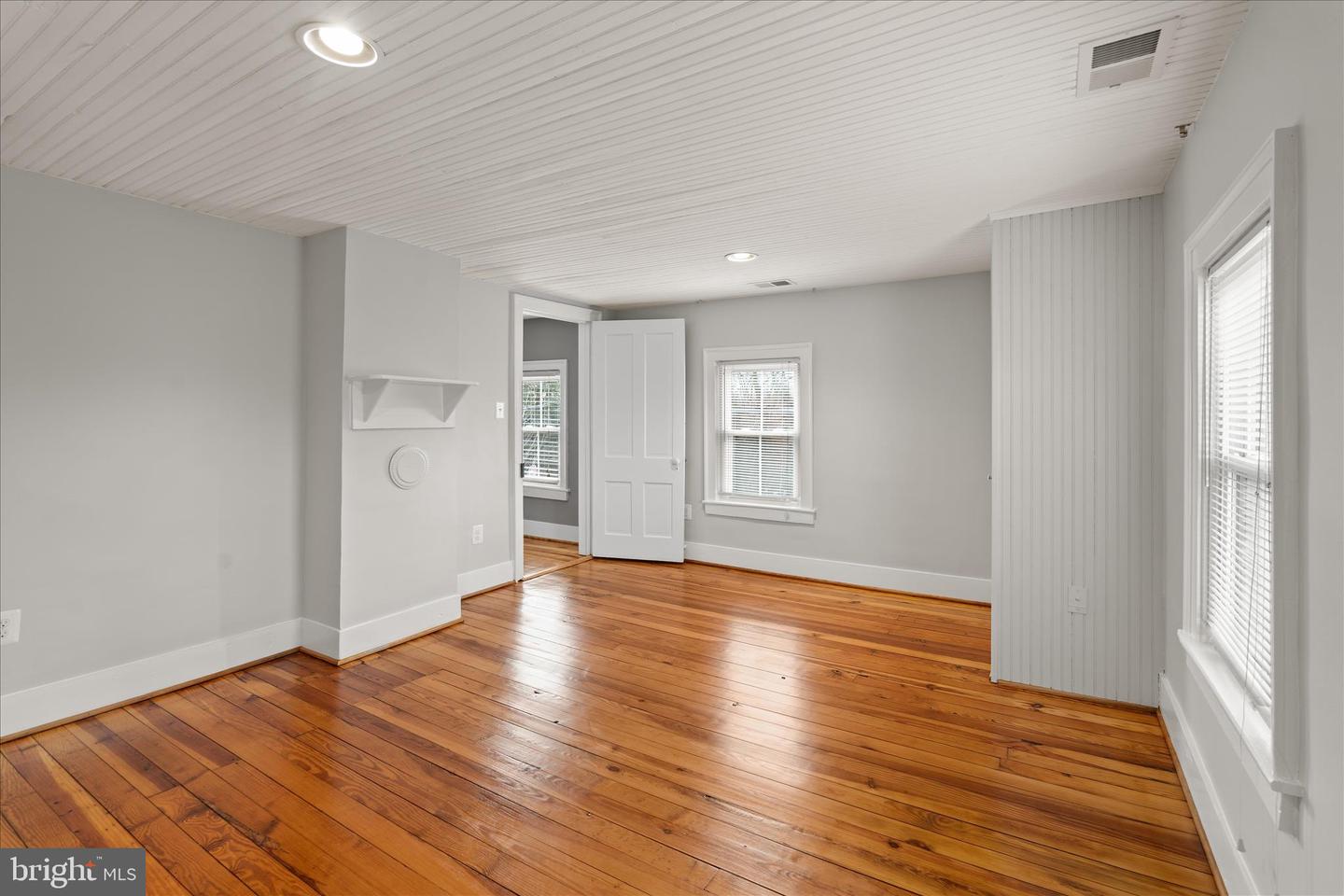 6342 HOPEWELL RD, THE PLAINS, Virginia 20198, 3 Bedrooms Bedrooms, ,2 BathroomsBathrooms,Residential,For sale,6342 HOPEWELL RD,VAFQ2020438 MLS # VAFQ2020438