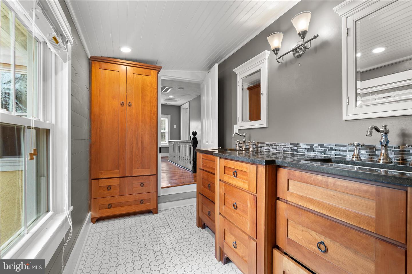 6342 HOPEWELL RD, THE PLAINS, Virginia 20198, 3 Bedrooms Bedrooms, ,2 BathroomsBathrooms,Residential,For sale,6342 HOPEWELL RD,VAFQ2020438 MLS # VAFQ2020438