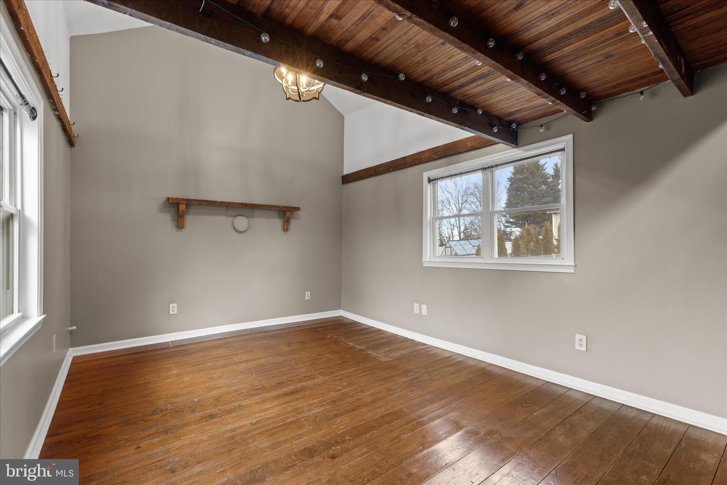 6342 HOPEWELL RD, THE PLAINS, Virginia 20198, 3 Bedrooms Bedrooms, ,2 BathroomsBathrooms,Residential,For sale,6342 HOPEWELL RD,VAFQ2020438 MLS # VAFQ2020438