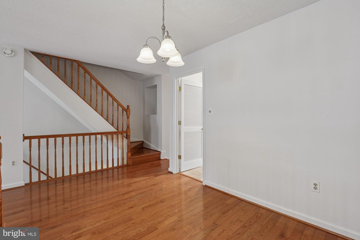 2396 BRANLEIGH PARK CT, RESTON, Virginia 20191, 3 Bedrooms Bedrooms, ,2 BathroomsBathrooms,Residential,For sale,2396 BRANLEIGH PARK CT,VAFX2289318 MLS # VAFX2289318