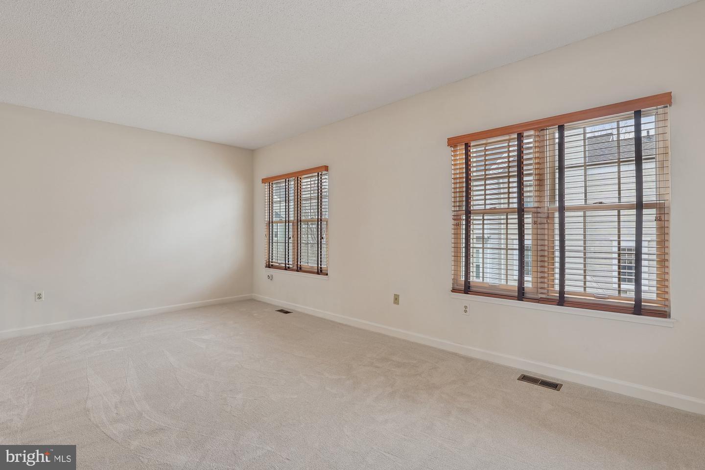 2396 BRANLEIGH PARK CT, RESTON, Virginia 20191, 3 Bedrooms Bedrooms, ,2 BathroomsBathrooms,Residential,For sale,2396 BRANLEIGH PARK CT,VAFX2289318 MLS # VAFX2289318