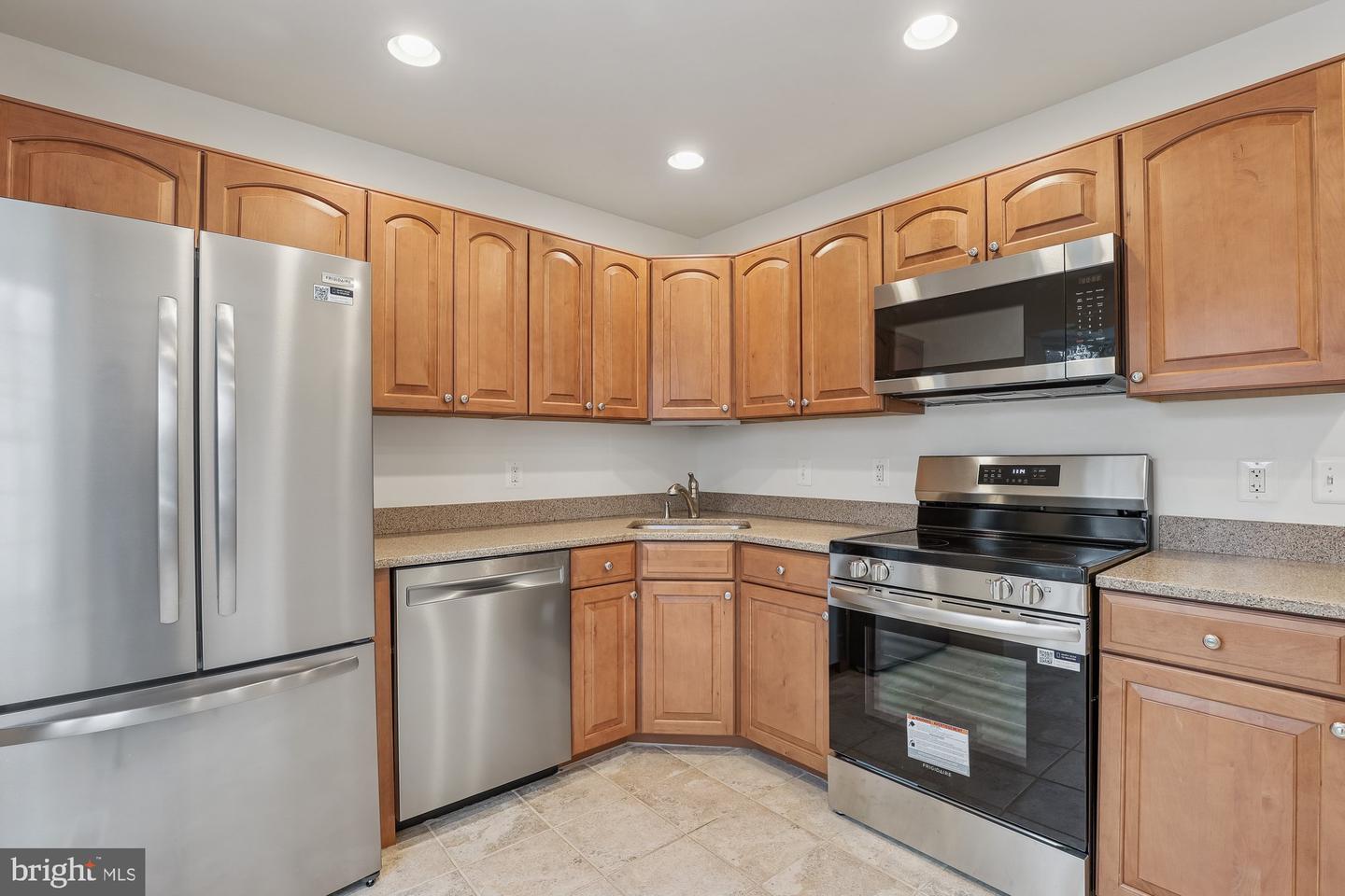 2396 BRANLEIGH PARK CT, RESTON, Virginia 20191, 3 Bedrooms Bedrooms, ,2 BathroomsBathrooms,Residential,For sale,2396 BRANLEIGH PARK CT,VAFX2289318 MLS # VAFX2289318