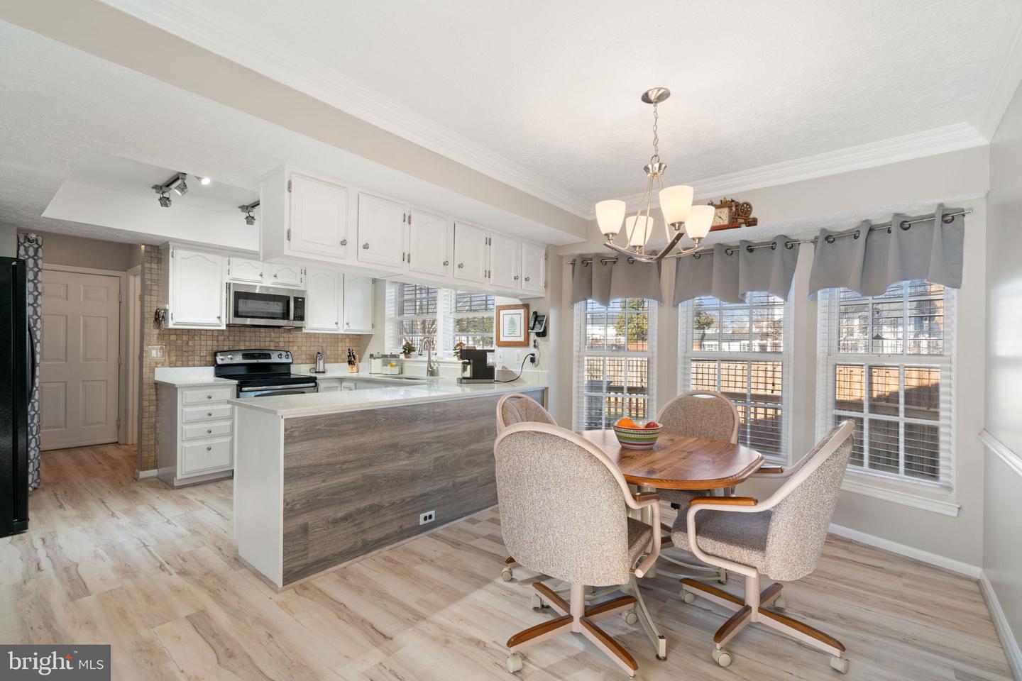 8510 CLEARRIDGE LN, MANASSAS, Virginia 20110, 4 Bedrooms Bedrooms, ,2 BathroomsBathrooms,Residential,For sale,8510 CLEARRIDGE LN,VAMN2010190 MLS # VAMN2010190