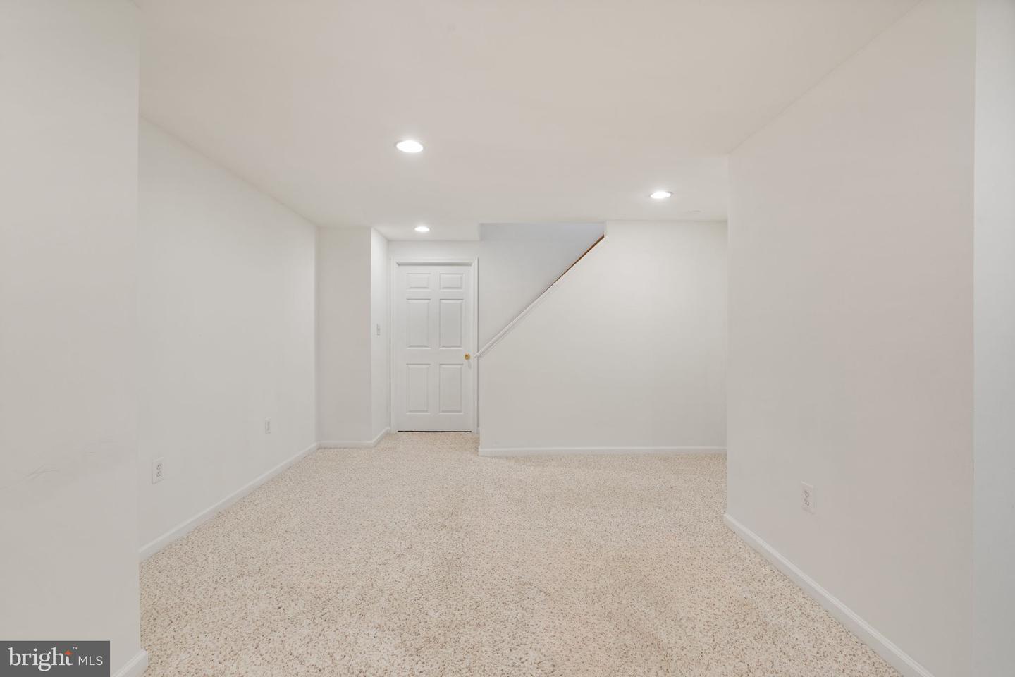 8510 CLEARRIDGE LN, MANASSAS, Virginia 20110, 4 Bedrooms Bedrooms, ,2 BathroomsBathrooms,Residential,For sale,8510 CLEARRIDGE LN,VAMN2010190 MLS # VAMN2010190