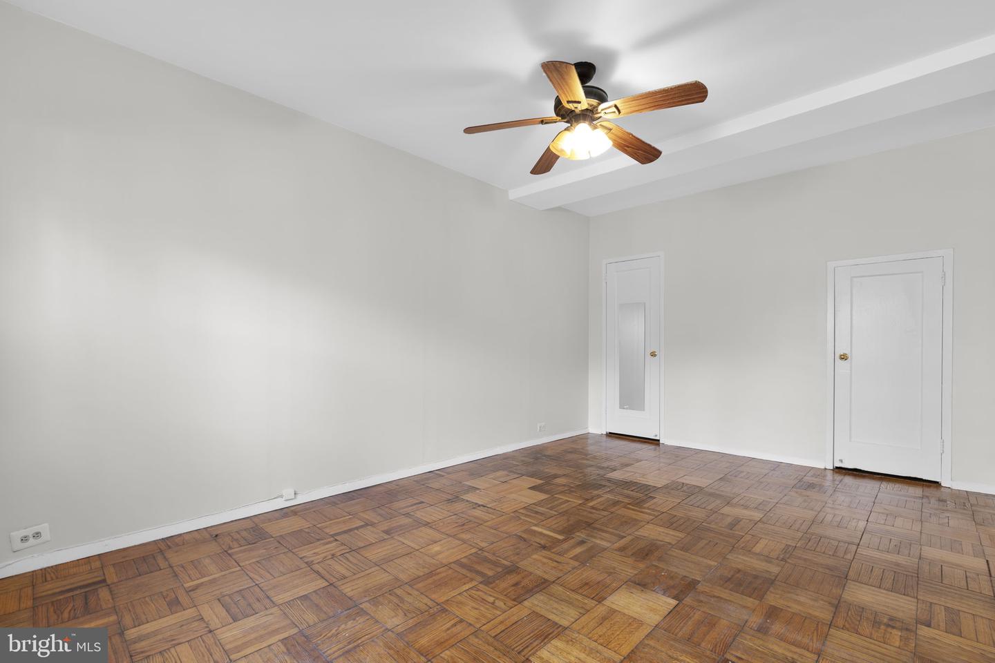 3536 GUNSTON ROAD, ALEXANDRIA, Virginia 22302, 2 Bedrooms Bedrooms, ,1 BathroomBathrooms,Residential,For sale,3536 GUNSTON ROAD,VAAX2053892 MLS # VAAX2053892