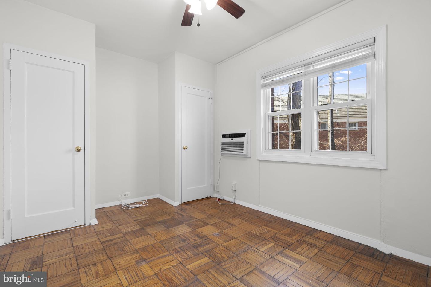 3536 GUNSTON ROAD, ALEXANDRIA, Virginia 22302, 2 Bedrooms Bedrooms, ,1 BathroomBathrooms,Residential,For sale,3536 GUNSTON ROAD,VAAX2053892 MLS # VAAX2053892