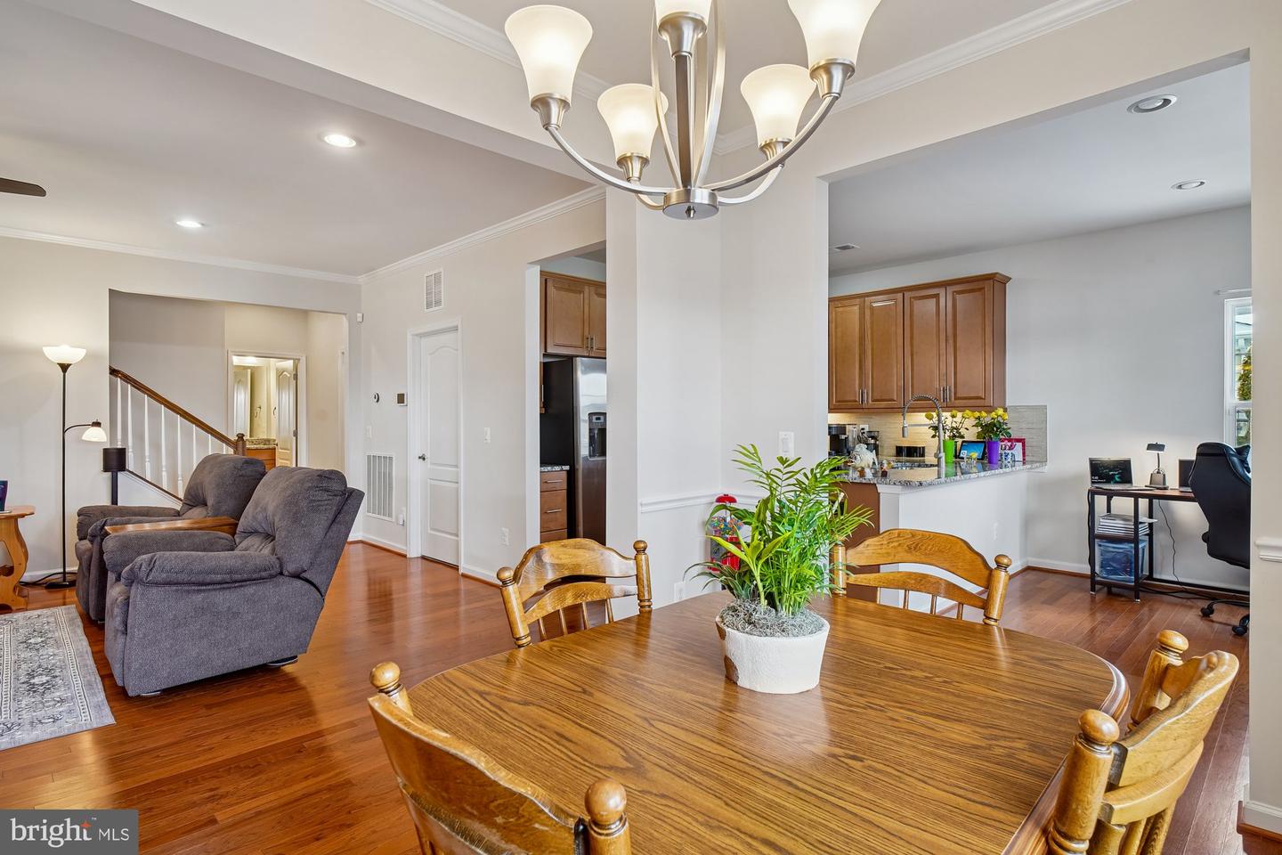 77 HARPERS MILL WAY, LOVETTSVILLE, Virginia 20180, 3 Bedrooms Bedrooms, ,2 BathroomsBathrooms,Residential,For sale,77 HARPERS MILL WAY,VALO2115370 MLS # VALO2115370