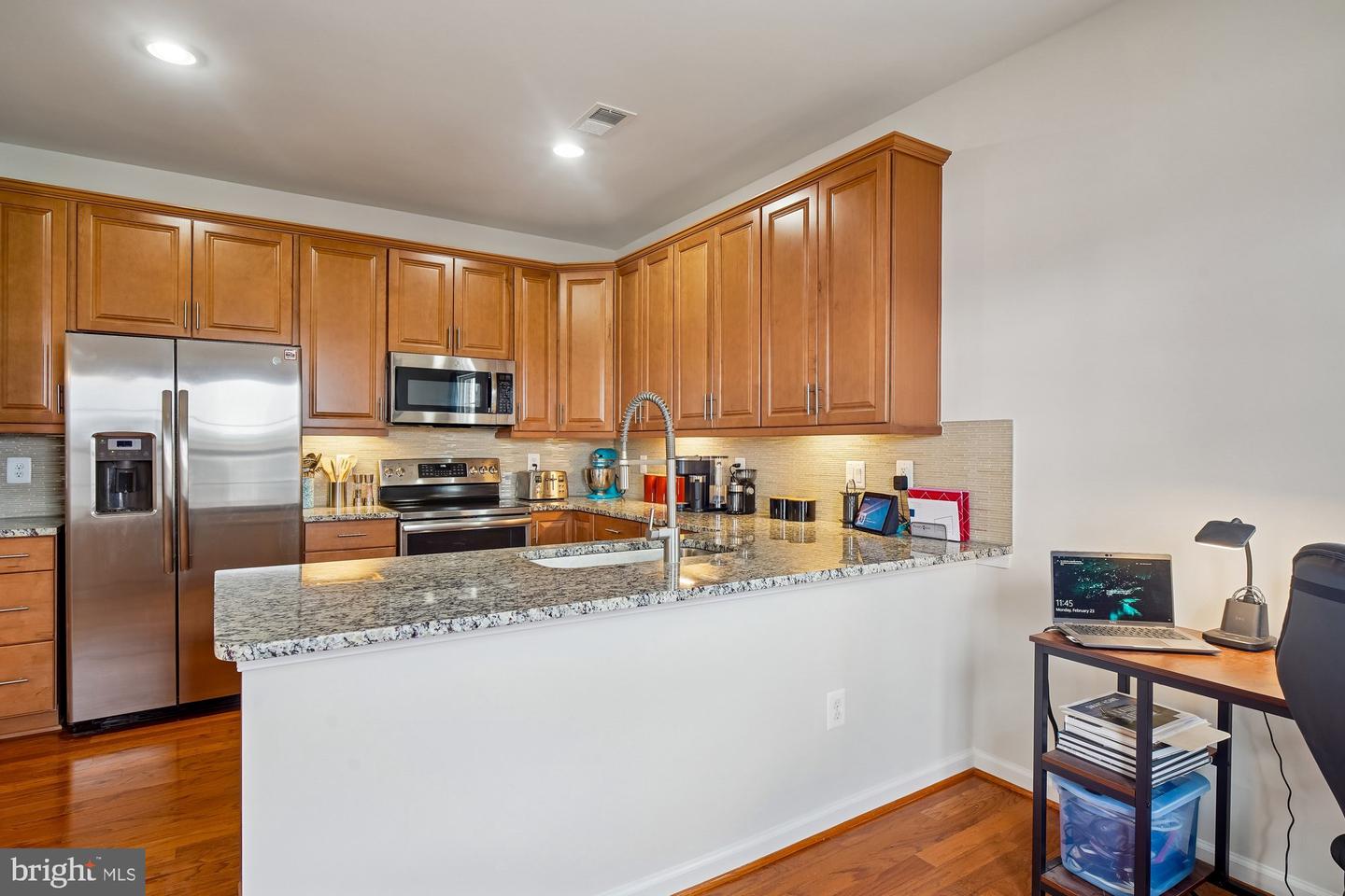 77 HARPERS MILL WAY, LOVETTSVILLE, Virginia 20180, 3 Bedrooms Bedrooms, ,2 BathroomsBathrooms,Residential,For sale,77 HARPERS MILL WAY,VALO2115370 MLS # VALO2115370