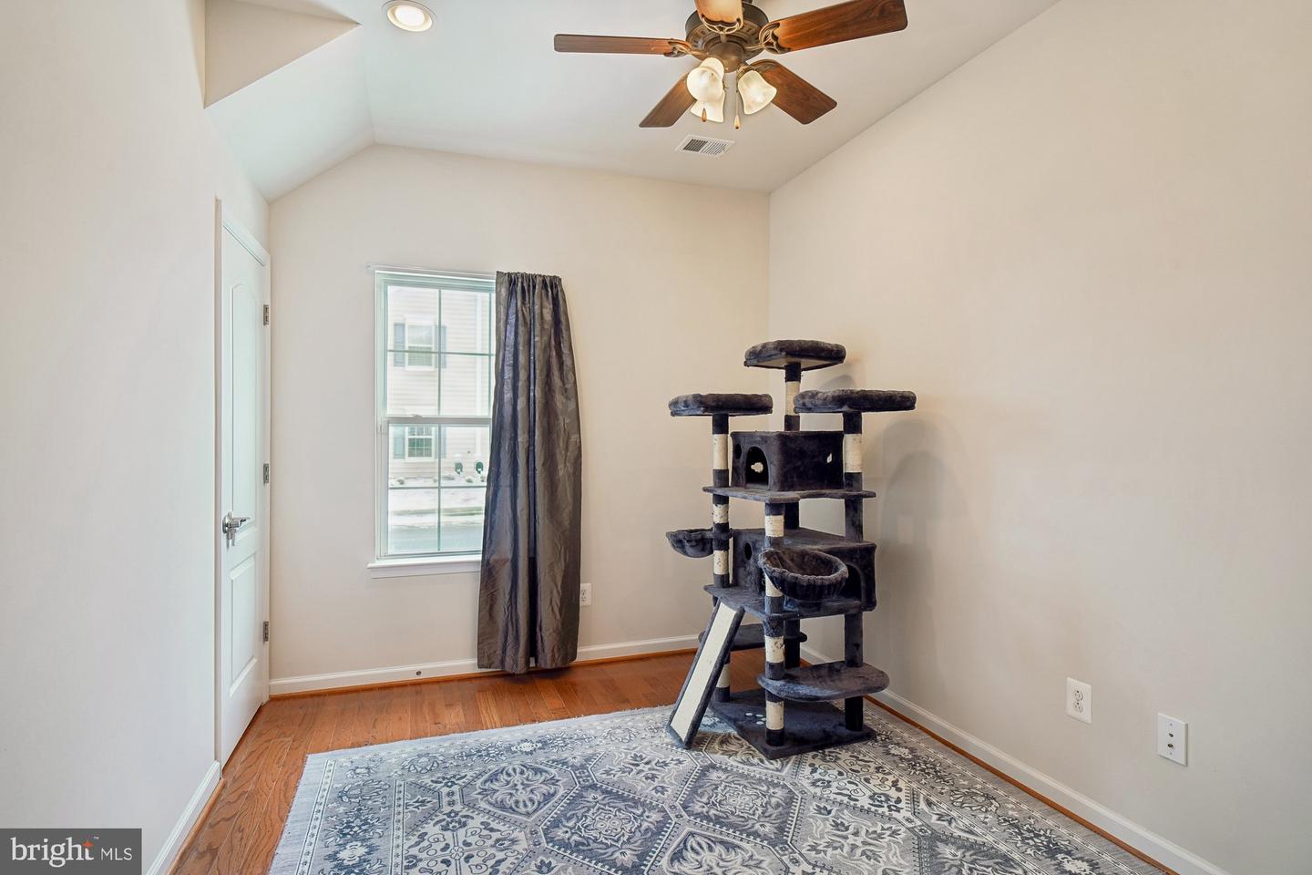 77 HARPERS MILL WAY, LOVETTSVILLE, Virginia 20180, 3 Bedrooms Bedrooms, ,2 BathroomsBathrooms,Residential,For sale,77 HARPERS MILL WAY,VALO2115370 MLS # VALO2115370