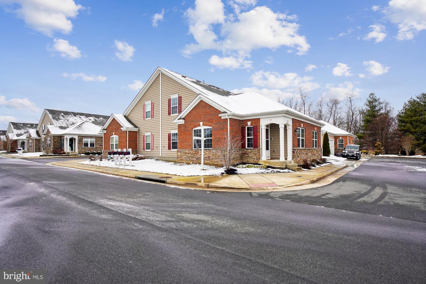 77 HARPERS MILL WAY, LOVETTSVILLE, Virginia 20180, 3 Bedrooms Bedrooms, ,2 BathroomsBathrooms,Residential,For sale,77 HARPERS MILL WAY,VALO2115370 MLS # VALO2115370