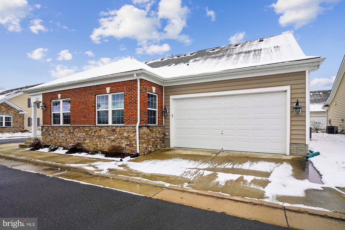 77 HARPERS MILL WAY, LOVETTSVILLE, Virginia 20180, 3 Bedrooms Bedrooms, ,2 BathroomsBathrooms,Residential,For sale,77 HARPERS MILL WAY,VALO2115370 MLS # VALO2115370