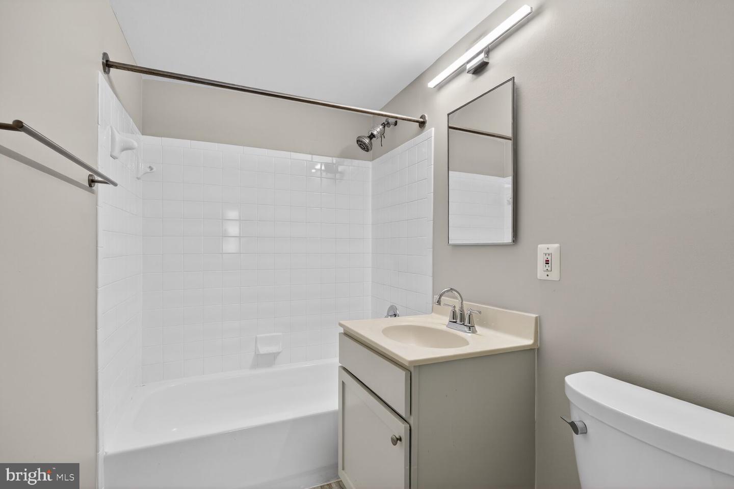 1463-C N VAN DORN ST, ALEXANDRIA, Virginia 22304, 1 Bedroom Bedrooms, ,1 BathroomBathrooms,Residential,For sale,1463-C N VAN DORN ST,VAAX2053898 MLS # VAAX2053898