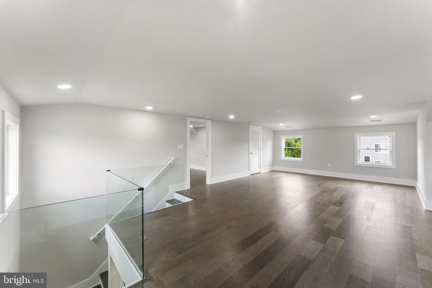 1610 12TH ST S, ARLINGTON, Virginia 22204, 4 Bedrooms Bedrooms, ,4 BathroomsBathrooms,Residential,For sale,1610 12TH ST S,VAAR2068630 MLS # VAAR2068630