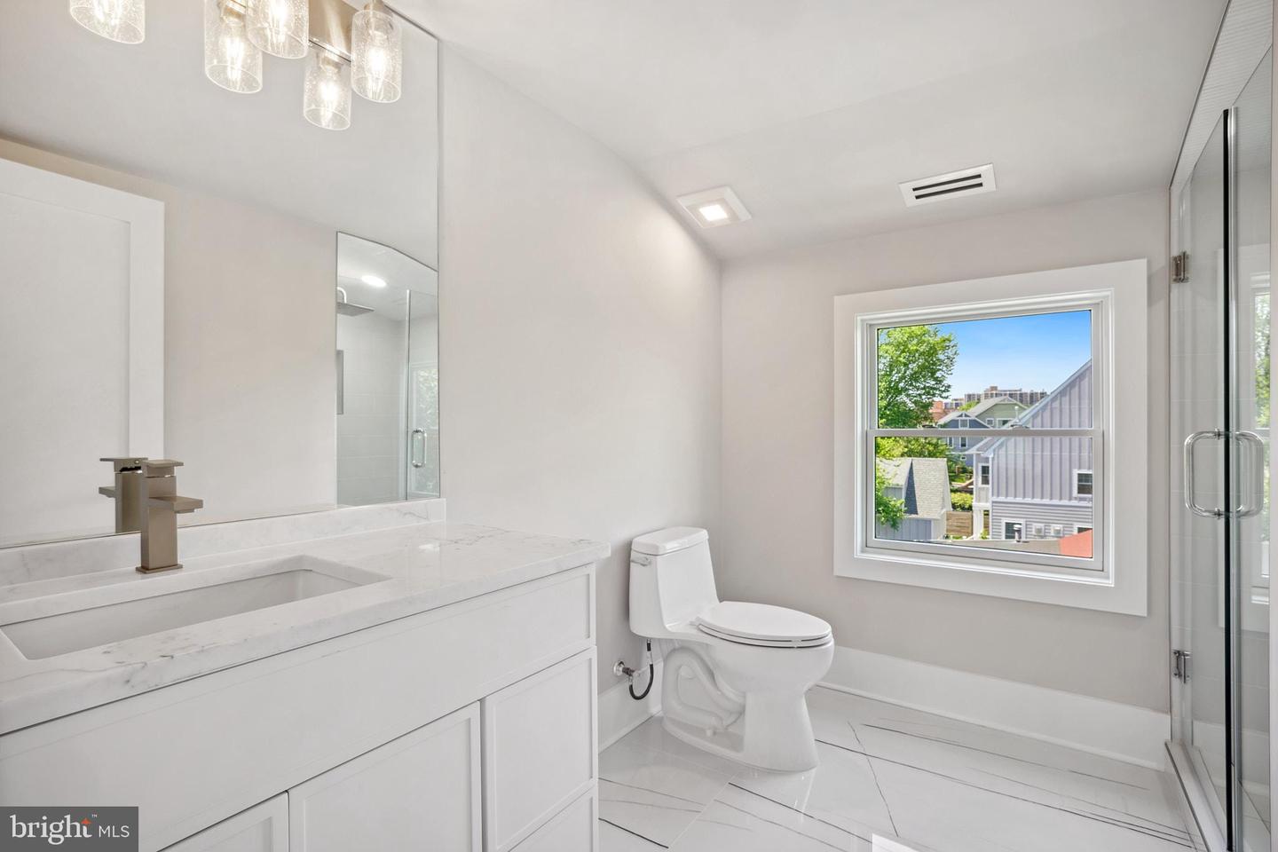 1610 12TH ST S, ARLINGTON, Virginia 22204, 4 Bedrooms Bedrooms, ,4 BathroomsBathrooms,Residential,For sale,1610 12TH ST S,VAAR2068630 MLS # VAAR2068630