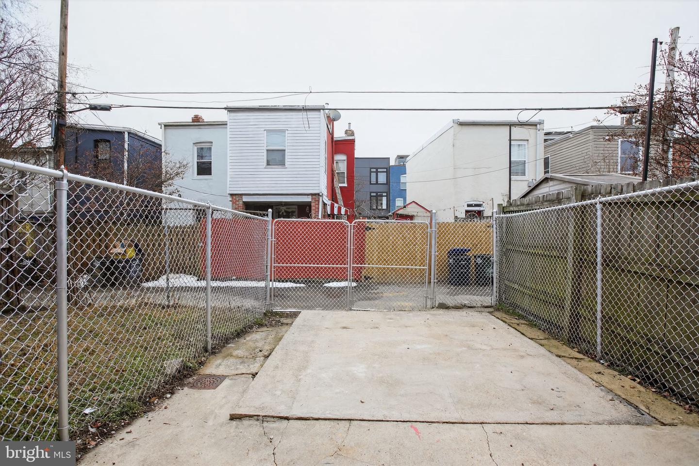 WASHINGTON, District Of Columbia 20002, 3 Bedrooms Bedrooms, ,1 BathroomBathrooms,Residential,For sale,DCDC2245178 MLS # DCDC2245178 WASHINGTON, District Of Columbia 20002, 3 Bedrooms Bedrooms, ,1 BathroomBathrooms,Residential,For sale,DCDC2245178 MLS # DCDC2245178