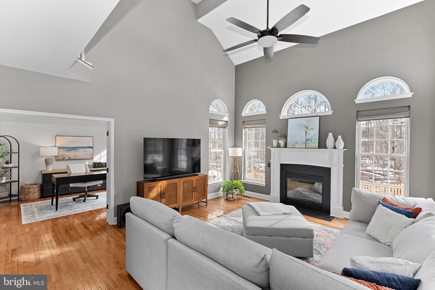 115 CEDARGROVE PL SW, LEESBURG, Virginia 20175, 4 Bedrooms Bedrooms, ,2 BathroomsBathrooms,Residential,For sale,115 CEDARGROVE PL SW,VALO2115472 MLS # VALO2115472