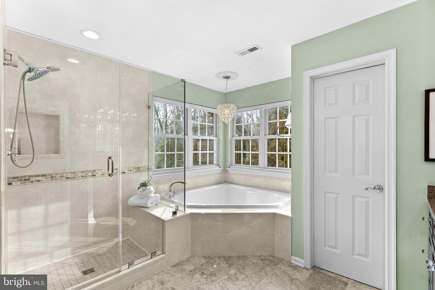 115 CEDARGROVE PL SW, LEESBURG, Virginia 20175, 4 Bedrooms Bedrooms, ,2 BathroomsBathrooms,Residential,For sale,115 CEDARGROVE PL SW,VALO2115472 MLS # VALO2115472