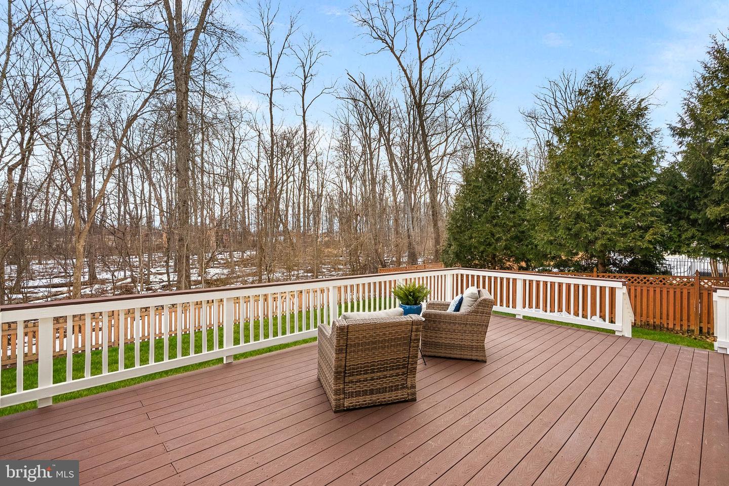 115 CEDARGROVE PL SW, LEESBURG, Virginia 20175, 4 Bedrooms Bedrooms, ,2 BathroomsBathrooms,Residential,For sale,115 CEDARGROVE PL SW,VALO2115472 MLS # VALO2115472