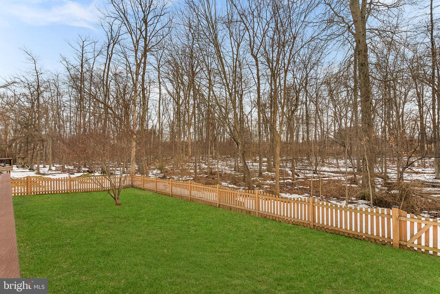 115 CEDARGROVE PL SW, LEESBURG, Virginia 20175, 4 Bedrooms Bedrooms, ,2 BathroomsBathrooms,Residential,For sale,115 CEDARGROVE PL SW,VALO2115472 MLS # VALO2115472