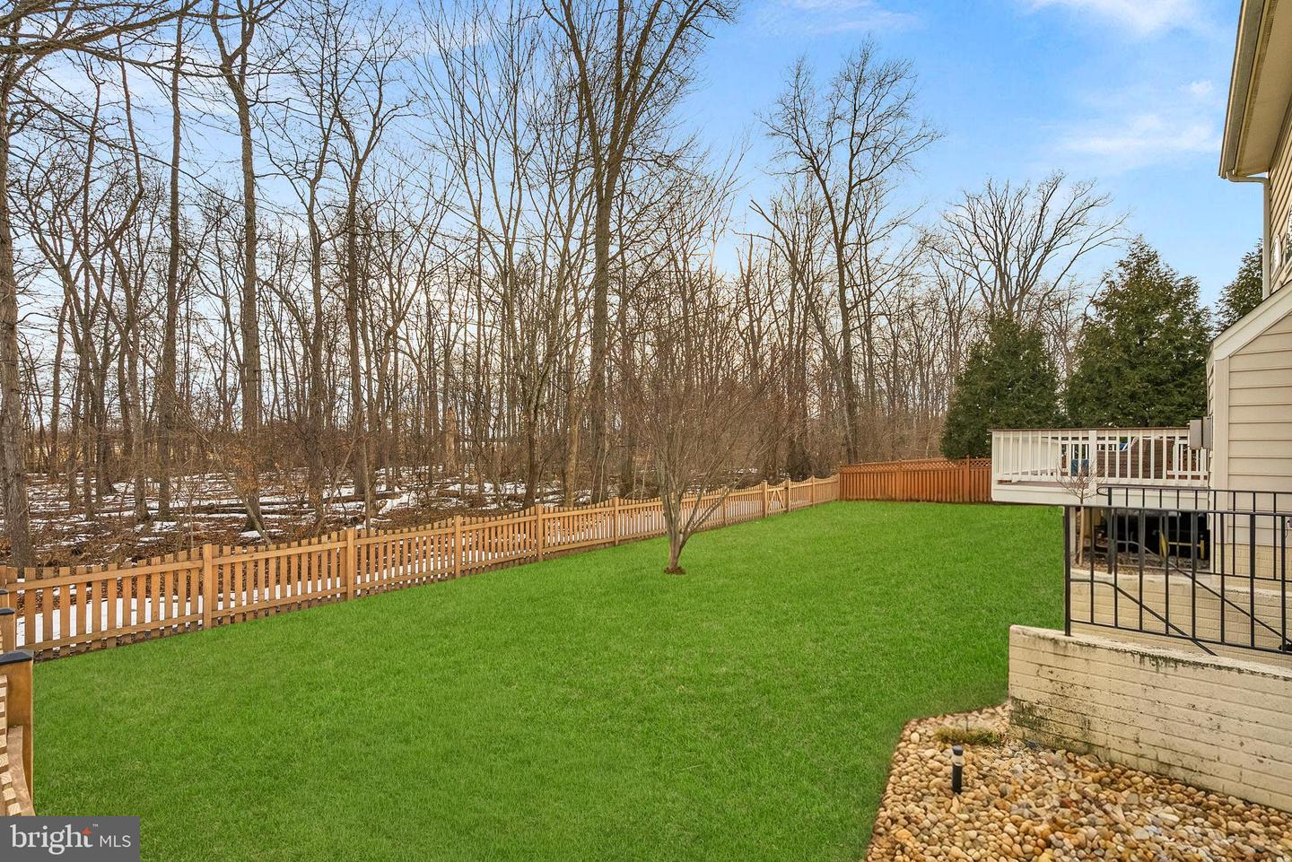 115 CEDARGROVE PL SW, LEESBURG, Virginia 20175, 4 Bedrooms Bedrooms, ,2 BathroomsBathrooms,Residential,For sale,115 CEDARGROVE PL SW,VALO2115472 MLS # VALO2115472