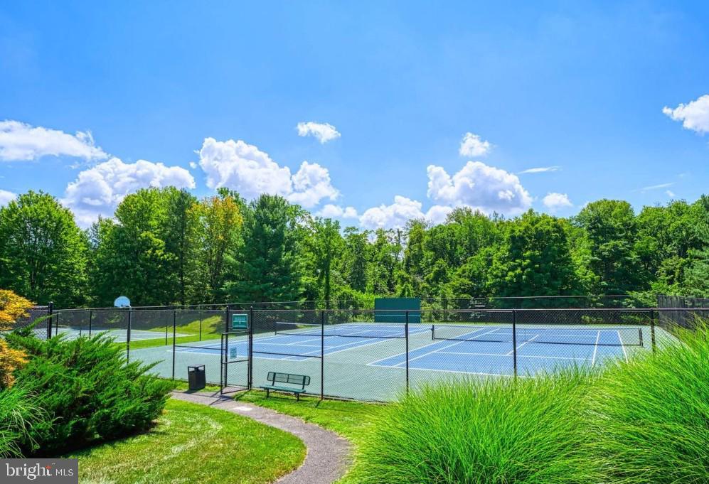 115 CEDARGROVE PL SW, LEESBURG, Virginia 20175, 4 Bedrooms Bedrooms, ,2 BathroomsBathrooms,Residential,For sale,115 CEDARGROVE PL SW,VALO2115472 MLS # VALO2115472