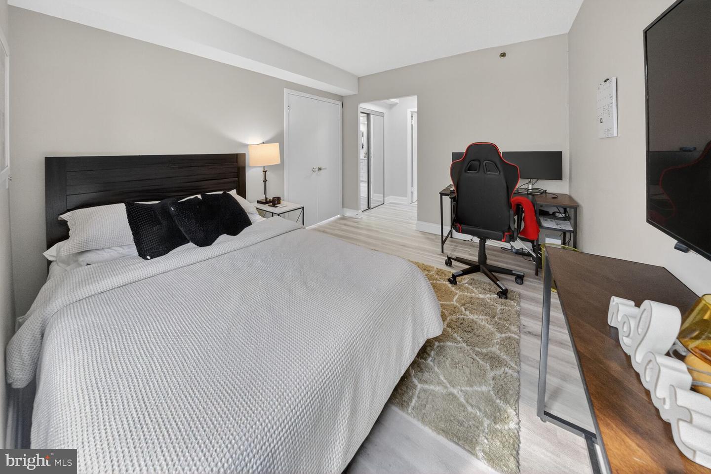 5505 SEMINARY RD #118N, FALLS CHURCH, Virginia 22041, 1 Bedroom Bedrooms, 4 Rooms Rooms,1 BathroomBathrooms,Residential,For sale,5505 SEMINARY RD #118N,VAFX2289786 MLS # VAFX2289786