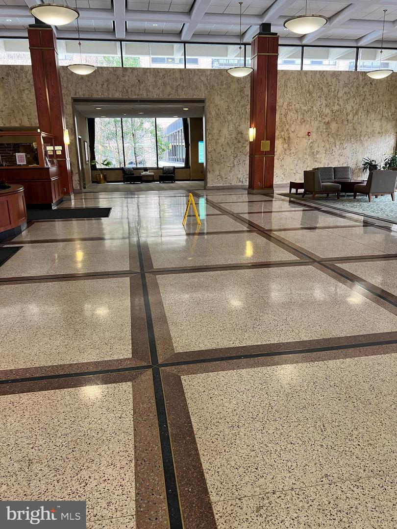 5505 SEMINARY RD #118N, FALLS CHURCH, Virginia 22041, 1 Bedroom Bedrooms, 4 Rooms Rooms,1 BathroomBathrooms,Residential,For sale,5505 SEMINARY RD #118N,VAFX2289786 MLS # VAFX2289786