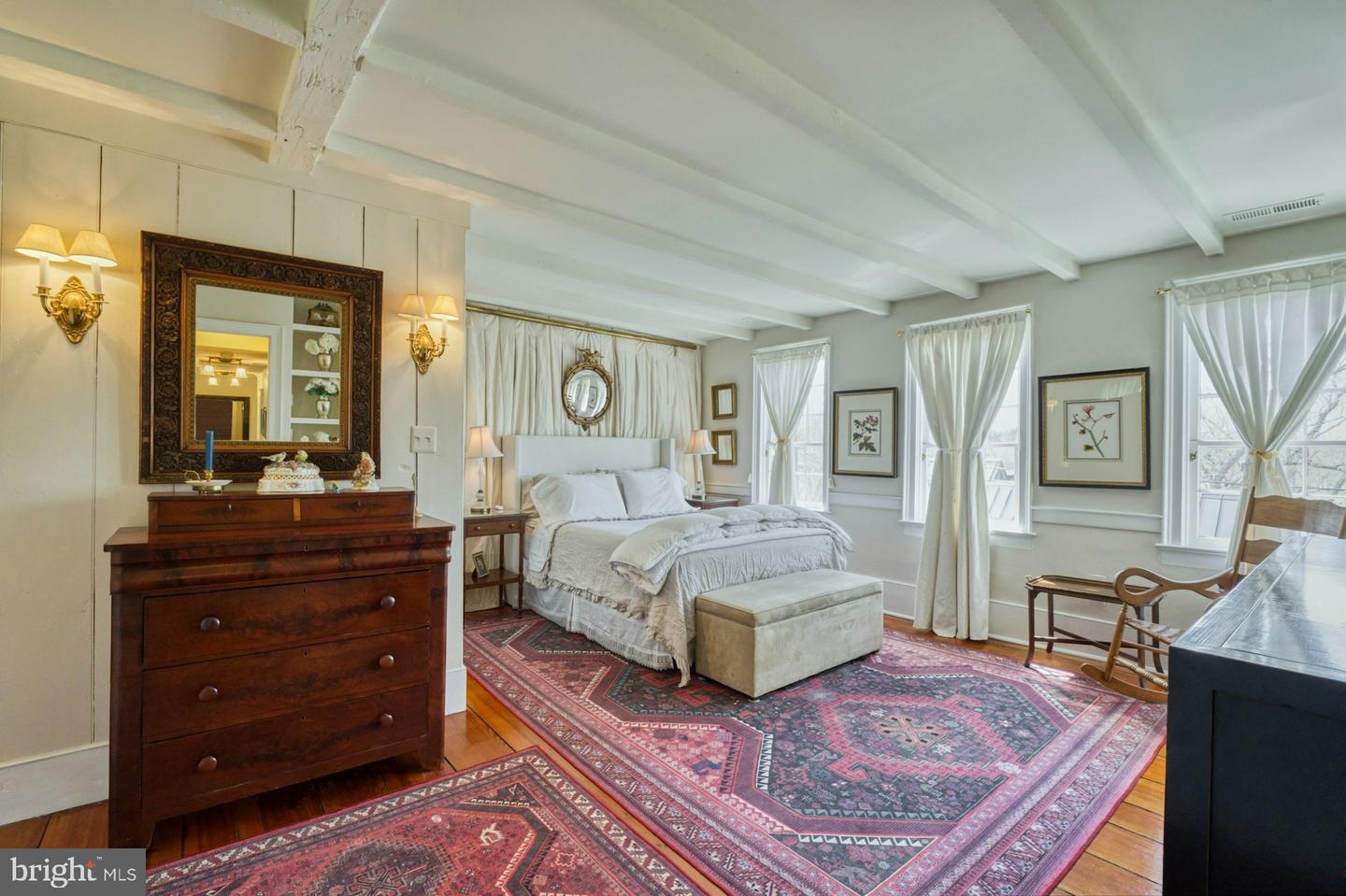 40162 MAIN ST, WATERFORD, Virginia 20197, 4 Bedrooms Bedrooms, ,3 BathroomsBathrooms,Residential,For sale,40162 MAIN ST,VALO2115492 MLS # VALO2115492