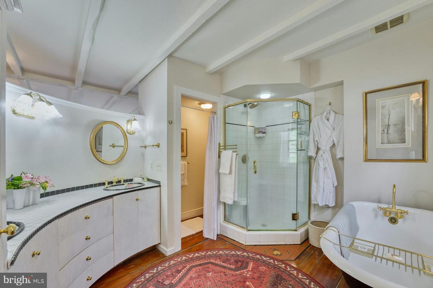 40162 MAIN ST, WATERFORD, Virginia 20197, 4 Bedrooms Bedrooms, ,3 BathroomsBathrooms,Residential,For sale,40162 MAIN ST,VALO2115492 MLS # VALO2115492