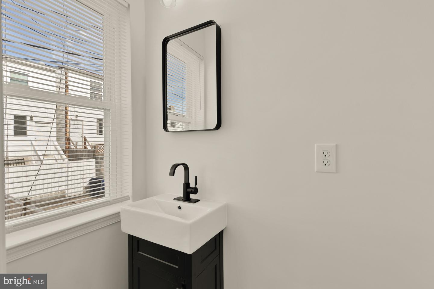 1120 OWEN PL NE, WASHINGTON, District Of Columbia 20002, 4 Bedrooms Bedrooms, ,3 BathroomsBathrooms,Residential,For sale,1120 OWEN PL NE,DCDC2245256 MLS # DCDC2245256