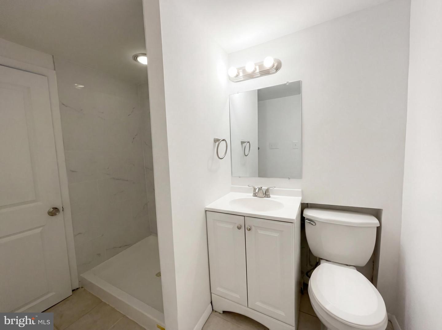 6048 OLD TELEGRAPH RD, ALEXANDRIA, Virginia 22310, 5 Bedrooms Bedrooms, ,3 BathroomsBathrooms,Residential,For sale,6048 OLD TELEGRAPH RD,VAFX2289850 MLS # VAFX2289850