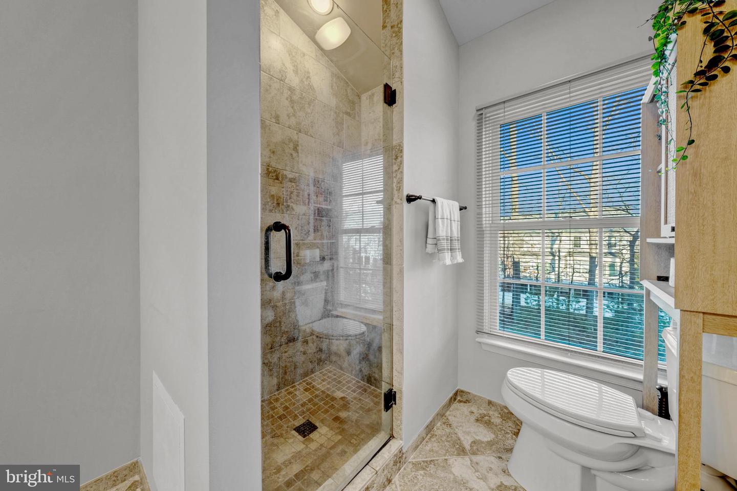 12027 EDGEMERE CIR, RESTON, Virginia 20190, 3 Bedrooms Bedrooms, 11 Rooms Rooms,2 BathroomsBathrooms,Residential,For sale,12027 EDGEMERE CIR,VAFX2289920 MLS # VAFX2289920