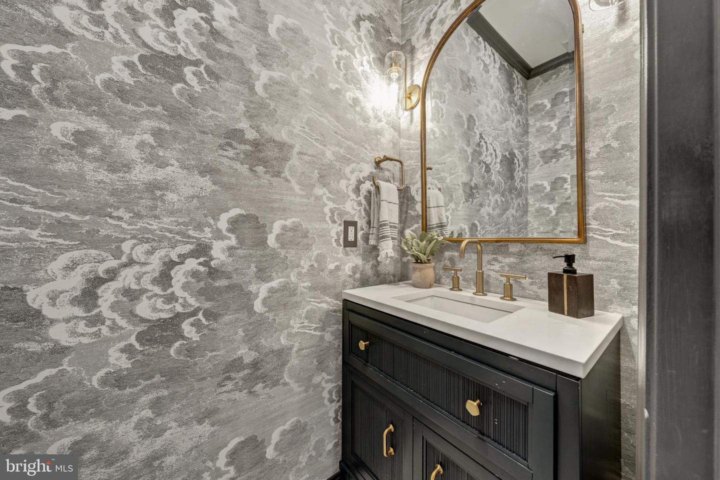 12027 EDGEMERE CIR, RESTON, Virginia 20190, 3 Bedrooms Bedrooms, 11 Rooms Rooms,2 BathroomsBathrooms,Residential,For sale,12027 EDGEMERE CIR,VAFX2289920 MLS # VAFX2289920 12027 EDGEMERE CIR, RESTON, Virginia 20190, 3 Bedrooms Bedrooms, 11 Rooms Rooms,2 BathroomsBathrooms,Residential,For sale,12027 EDGEMERE CIR,VAFX2289920 MLS # VAFX2289920