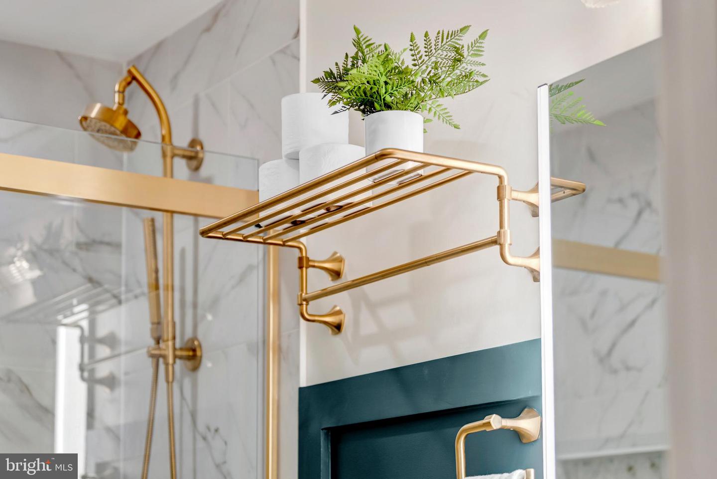 12027 EDGEMERE CIR, RESTON, Virginia 20190, 3 Bedrooms Bedrooms, 11 Rooms Rooms,2 BathroomsBathrooms,Residential,For sale,12027 EDGEMERE CIR,VAFX2289920 MLS # VAFX2289920 12027 EDGEMERE CIR, RESTON, Virginia 20190, 3 Bedrooms Bedrooms, 11 Rooms Rooms,2 BathroomsBathrooms,Residential,For sale,12027 EDGEMERE CIR,VAFX2289920 MLS # VAFX2289920