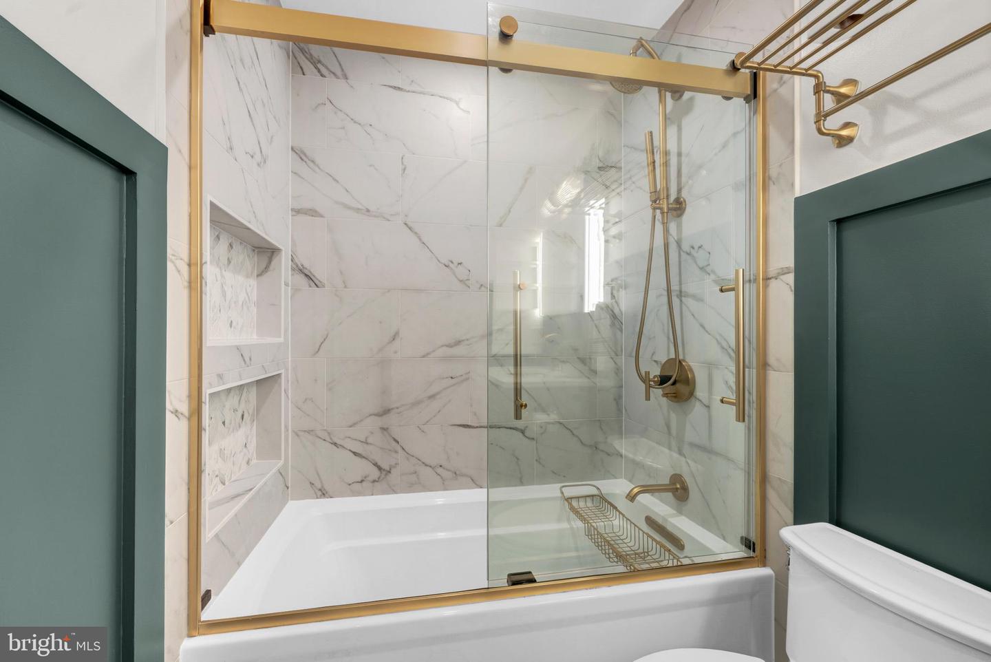 12027 EDGEMERE CIR, RESTON, Virginia 20190, 3 Bedrooms Bedrooms, 11 Rooms Rooms,2 BathroomsBathrooms,Residential,For sale,12027 EDGEMERE CIR,VAFX2289920 MLS # VAFX2289920 12027 EDGEMERE CIR, RESTON, Virginia 20190, 3 Bedrooms Bedrooms, 11 Rooms Rooms,2 BathroomsBathrooms,Residential,For sale,12027 EDGEMERE CIR,VAFX2289920 MLS # VAFX2289920