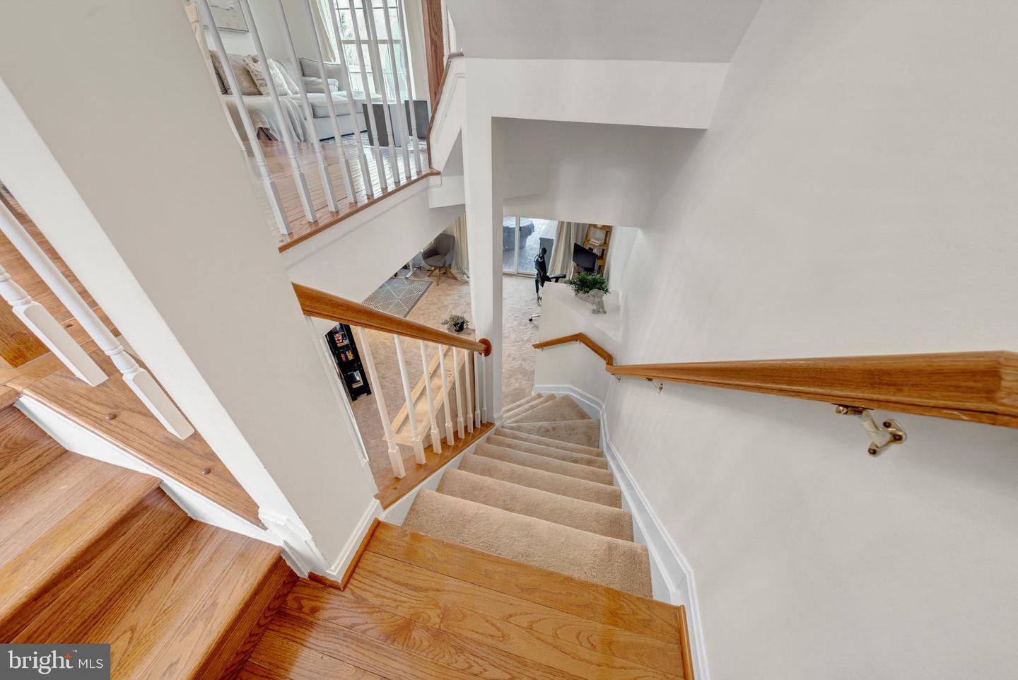 12027 EDGEMERE CIR, RESTON, Virginia 20190, 3 Bedrooms Bedrooms, 11 Rooms Rooms,2 BathroomsBathrooms,Residential,For sale,12027 EDGEMERE CIR,VAFX2289920 MLS # VAFX2289920 12027 EDGEMERE CIR, RESTON, Virginia 20190, 3 Bedrooms Bedrooms, 11 Rooms Rooms,2 BathroomsBathrooms,Residential,For sale,12027 EDGEMERE CIR,VAFX2289920 MLS # VAFX2289920