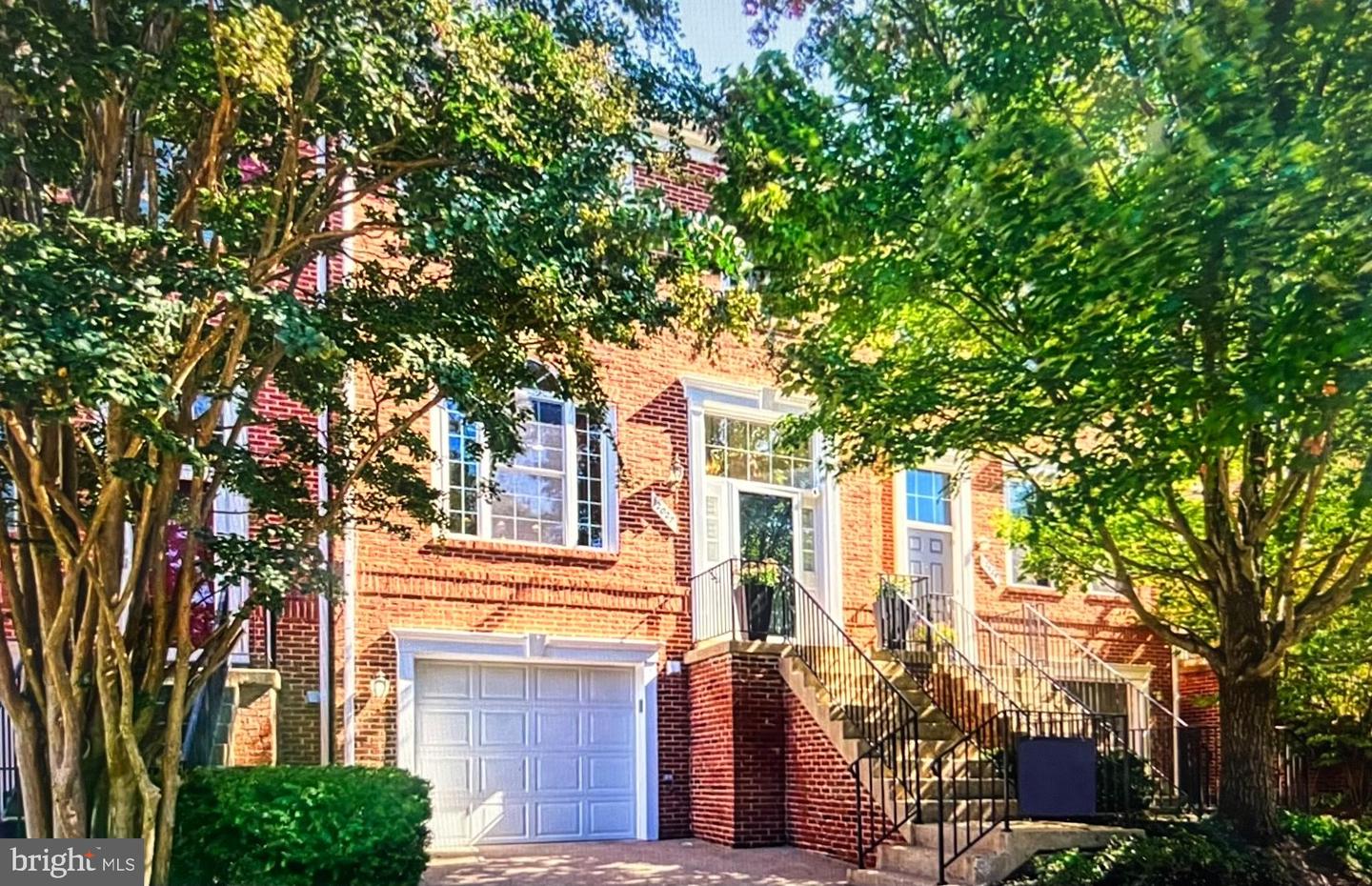 12027 EDGEMERE CIR, RESTON, Virginia 20190, 3 Bedrooms Bedrooms, 11 Rooms Rooms,2 BathroomsBathrooms,Residential,For sale,12027 EDGEMERE CIR,VAFX2289920 MLS # VAFX2289920 12027 EDGEMERE CIR, RESTON, Virginia 20190, 3 Bedrooms Bedrooms, 11 Rooms Rooms,2 BathroomsBathrooms,Residential,For sale,12027 EDGEMERE CIR,VAFX2289920 MLS # VAFX2289920