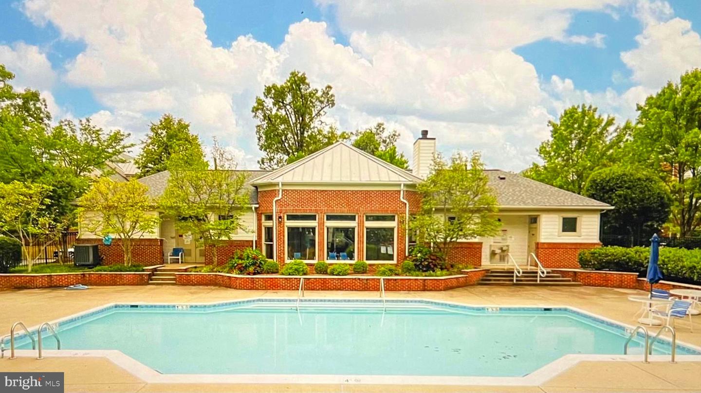 12027 EDGEMERE CIR, RESTON, Virginia 20190, 3 Bedrooms Bedrooms, 11 Rooms Rooms,2 BathroomsBathrooms,Residential,For sale,12027 EDGEMERE CIR,VAFX2289920 MLS # VAFX2289920 12027 EDGEMERE CIR, RESTON, Virginia 20190, 3 Bedrooms Bedrooms, 11 Rooms Rooms,2 BathroomsBathrooms,Residential,For sale,12027 EDGEMERE CIR,VAFX2289920 MLS # VAFX2289920