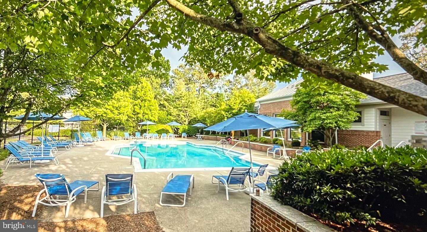 12027 EDGEMERE CIR, RESTON, Virginia 20190, 3 Bedrooms Bedrooms, 11 Rooms Rooms,2 BathroomsBathrooms,Residential,For sale,12027 EDGEMERE CIR,VAFX2289920 MLS # VAFX2289920 12027 EDGEMERE CIR, RESTON, Virginia 20190, 3 Bedrooms Bedrooms, 11 Rooms Rooms,2 BathroomsBathrooms,Residential,For sale,12027 EDGEMERE CIR,VAFX2289920 MLS # VAFX2289920