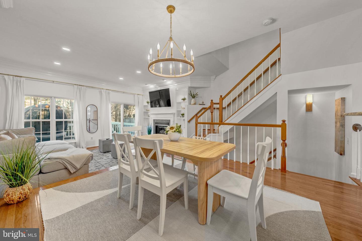 12027 EDGEMERE CIR, RESTON, Virginia 20190, 3 Bedrooms Bedrooms, 11 Rooms Rooms,2 BathroomsBathrooms,Residential,For sale,12027 EDGEMERE CIR,VAFX2289920 MLS # VAFX2289920