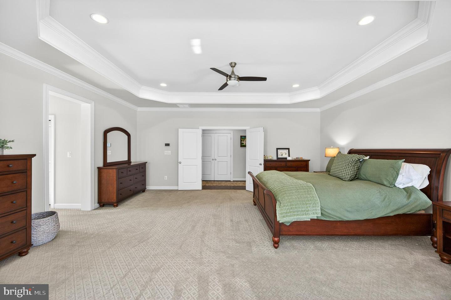 23248 MEADOW STAR PL, ALDIE, Virginia 20105, 5 Bedrooms Bedrooms, ,5 BathroomsBathrooms,Residential,For sale,23248 MEADOW STAR PL,VALO2115576 MLS # VALO2115576