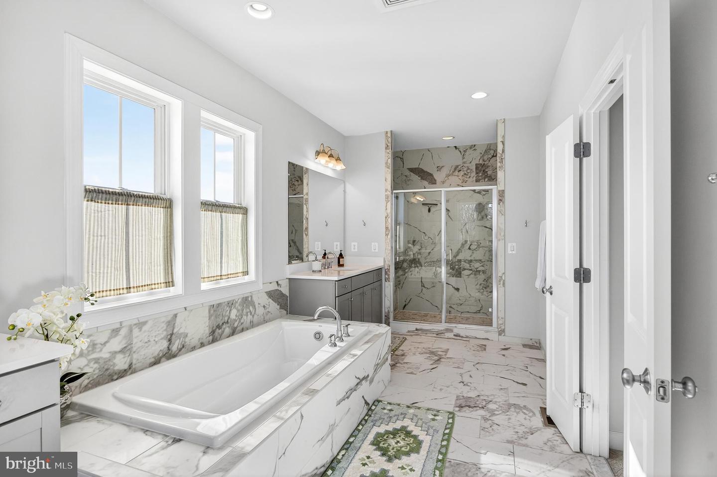 23248 MEADOW STAR PL, ALDIE, Virginia 20105, 5 Bedrooms Bedrooms, ,5 BathroomsBathrooms,Residential,For sale,23248 MEADOW STAR PL,VALO2115576 MLS # VALO2115576